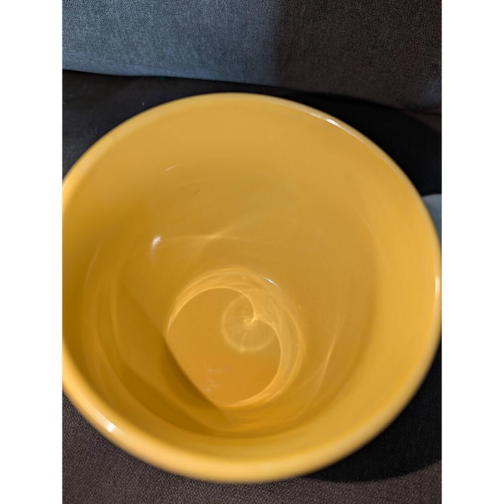 Disney Mug White Yellow Sweet As Can Bee Graphic - Picture 3 of 4